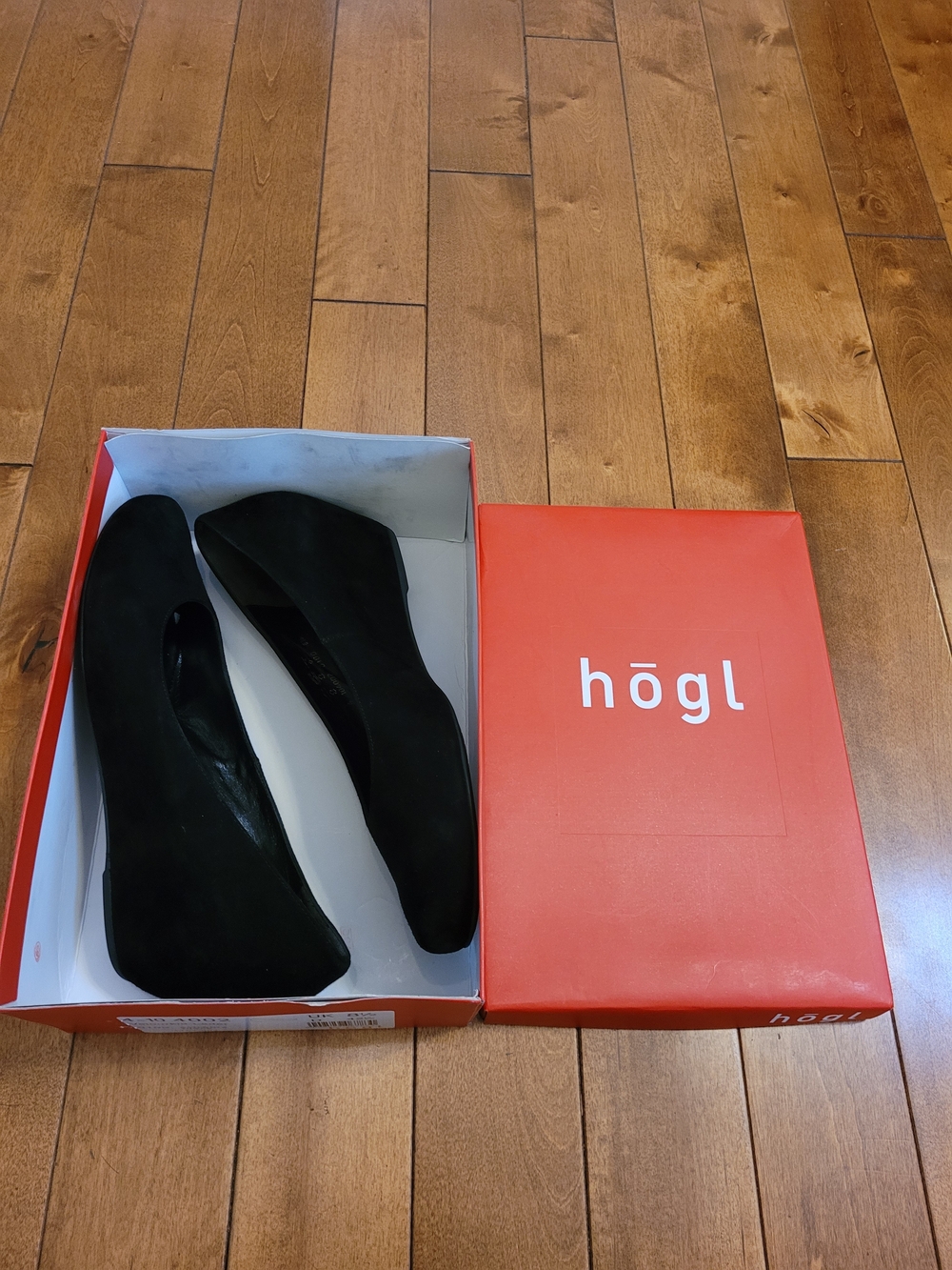 Brand New Hōgl Sacchetto Women's US 10.5 Black Suede Wedge Flats With Box